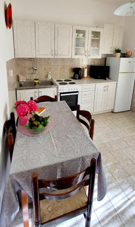 Apartment Luka Dobrinj 외부 사진